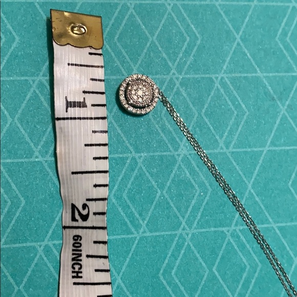 White Gold Diamond Necklack